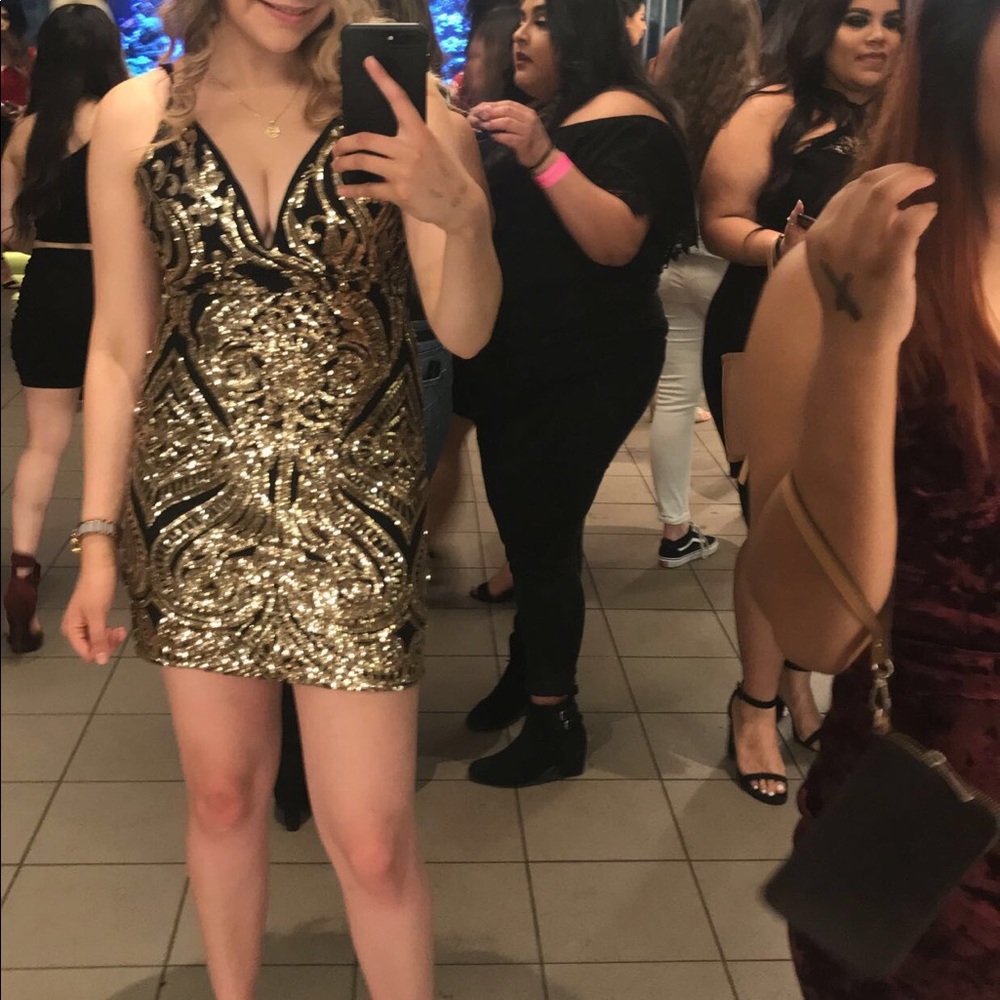 Cute sparkly dress